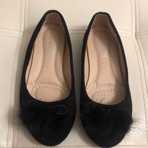 Girls ballet flats with pompous